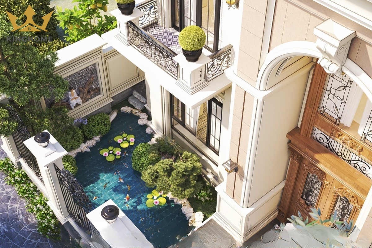 Hệ thống trụ cột và hàng rào hoa sắt mỹ thuật vững chắc, kết nối mở với không gian cảnh quan