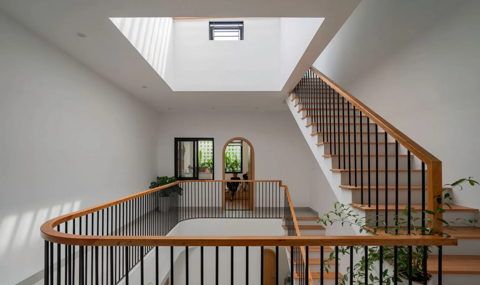 King Home tự hào đồng hành cùng gia đình kiến tạo tổ ấm lý tưởng, nơi khởi nguồn những khoảnh khắc đáng nhớ và hành trình sống an yên.