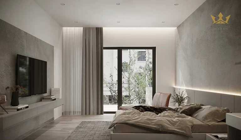 Nhờ vào hệ kính, ngôi nhà có thể đón nắng trời dễ dàng hơn và mở rộng tầm nhìn ra bên ngoài hơn.