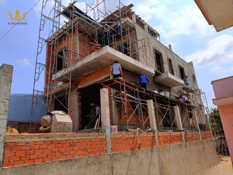 Hoàn thiện phần thô công trình nhà tầng hiện đại 