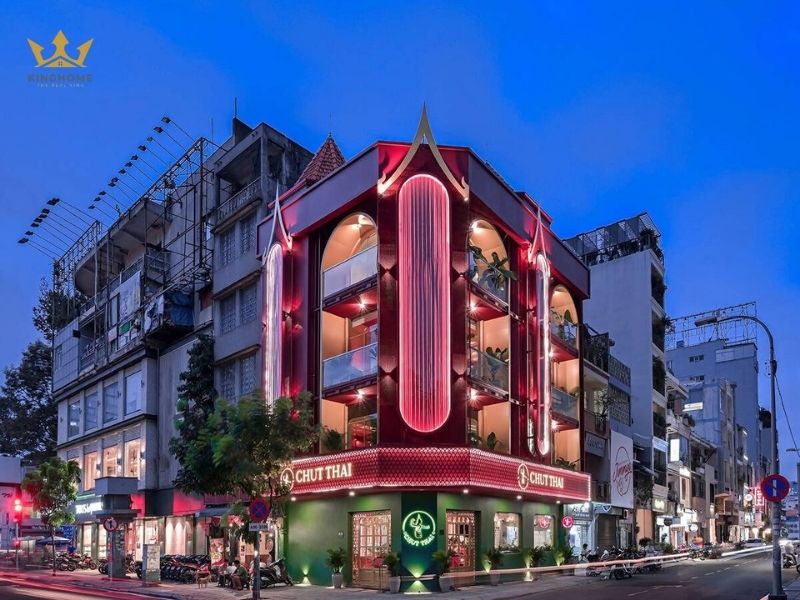 Thiết kế nhà hàng Thái Lan tone màu hồng chủ đạo 