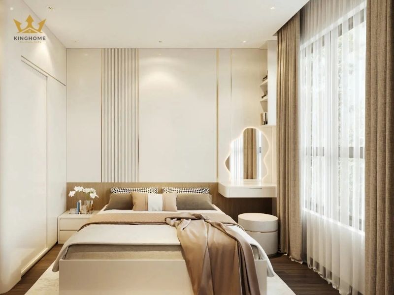 Phòng ngủ dược thiết kế với cửa sổ lớn lấy sáng tự nhiên
