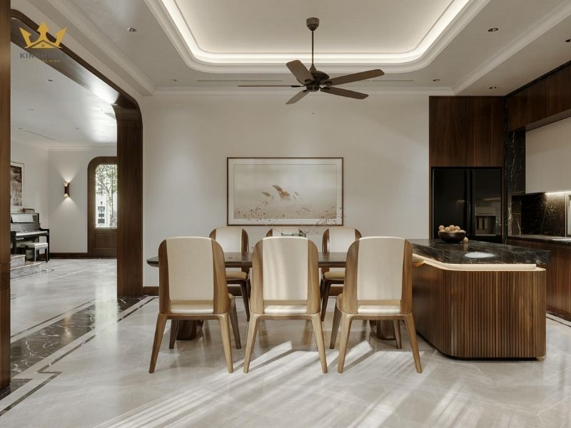 Phòng bếp tiện nghi với bàn ăn, tủ bếp, đảo bếp
